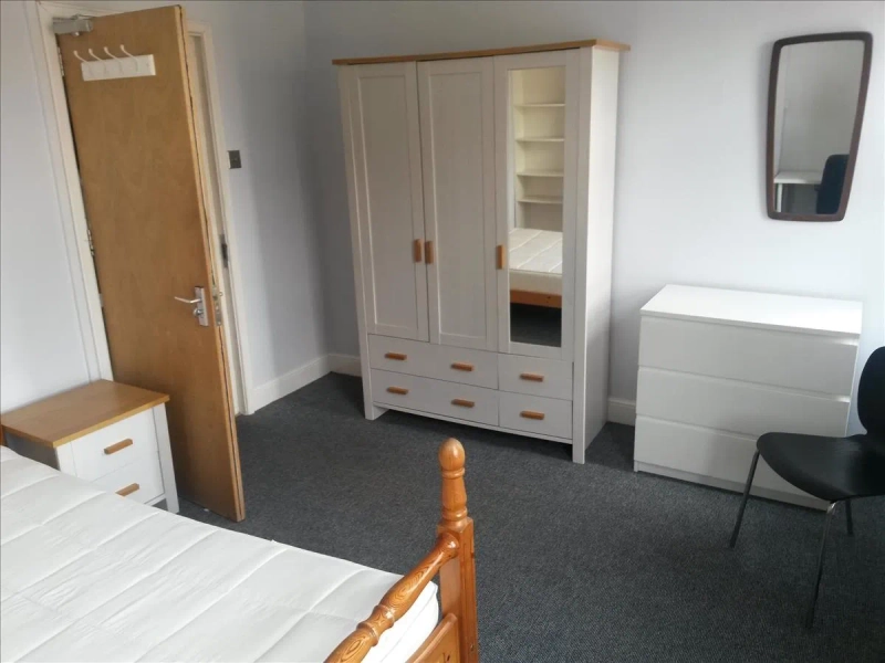 5 bedroom student house - Ilkeston Road (Bills included) - Thumbnail 5